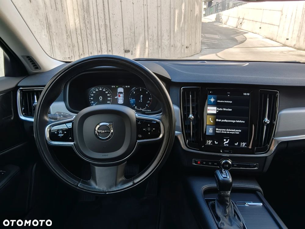 Volvo S90 D4 Momentum Pro - 6