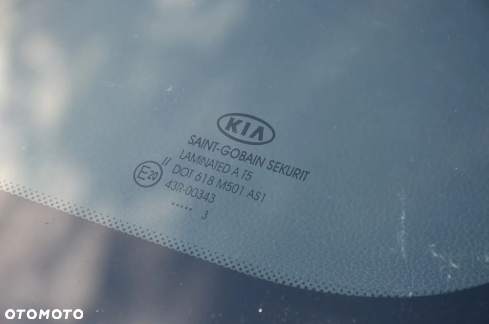 Kia Sportage 1.7 CRDI 2WD ISG Dream-Team Edition - 36