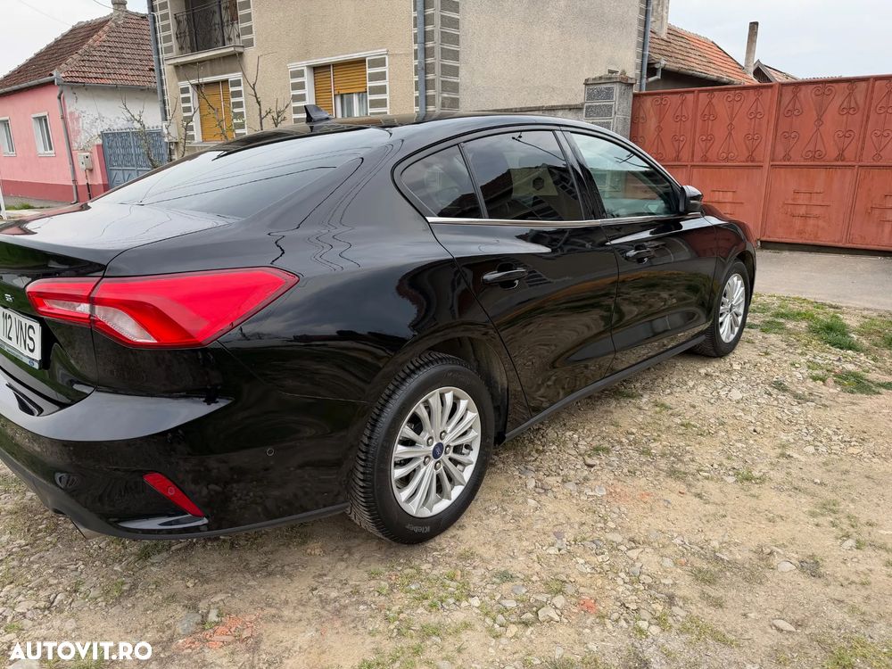 Ford Focus 1.5 EcoBlue Titanium Business - 14