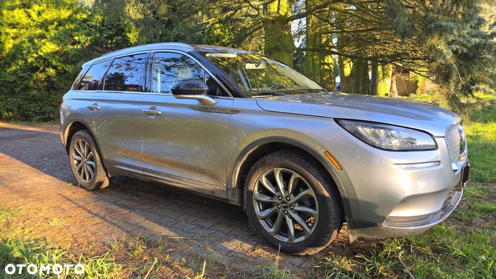 Lincoln Corsair - 33