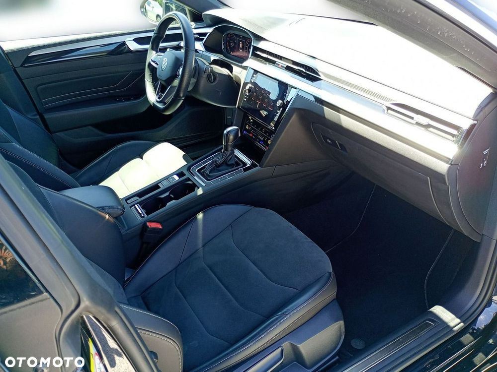 Volkswagen Arteon 2.0 TSI R-Line DSG - 26