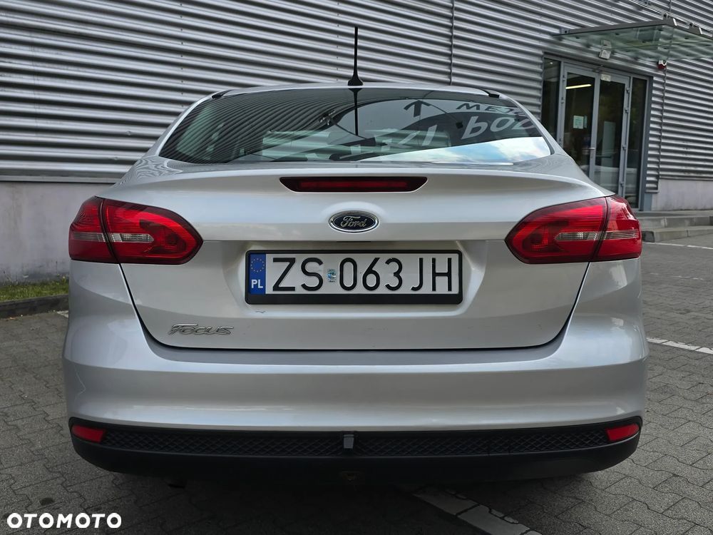 Ford Focus 1.6 Gold X - 22