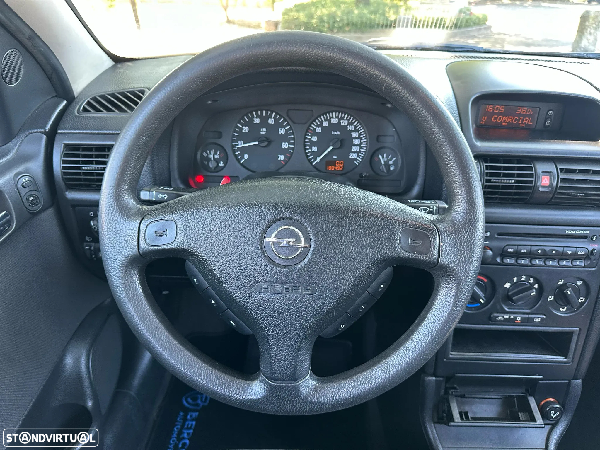Opel Astra 1.2 Club - 20
