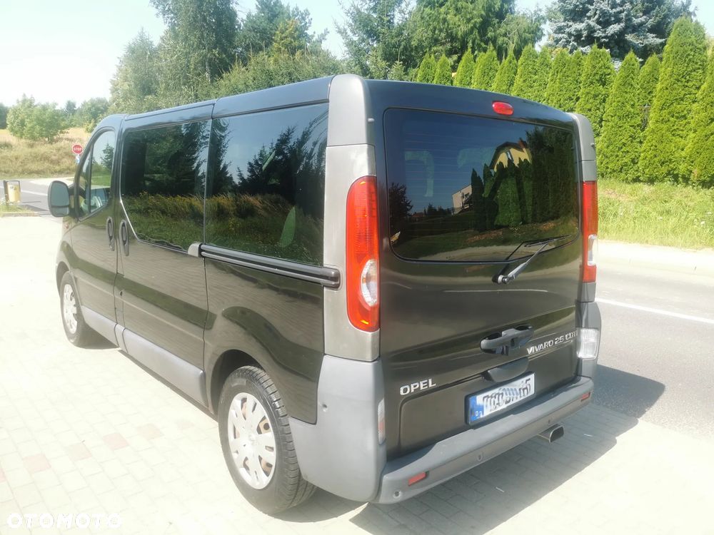 Opel Vivaro L1H1 Tour Cosmo - 4