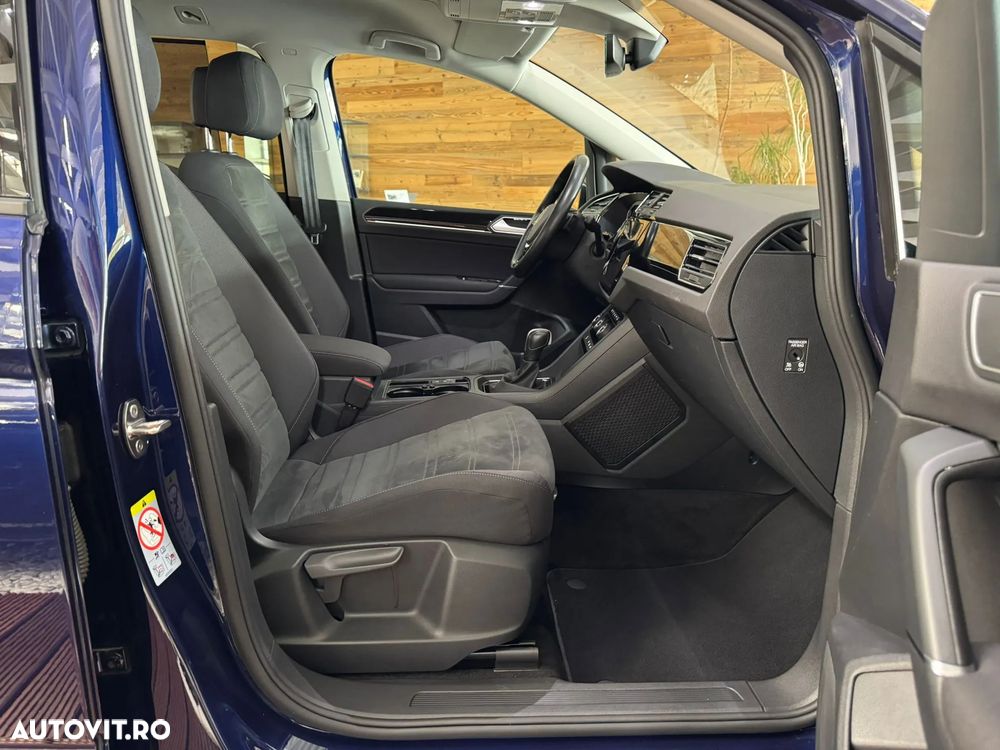 Volkswagen Touran 2.0 TDI SCR DSG Highline - 14