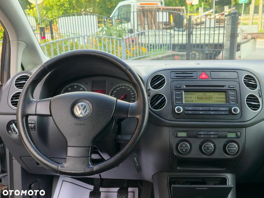 Volkswagen Golf Plus 1.6 Comfortline - 14