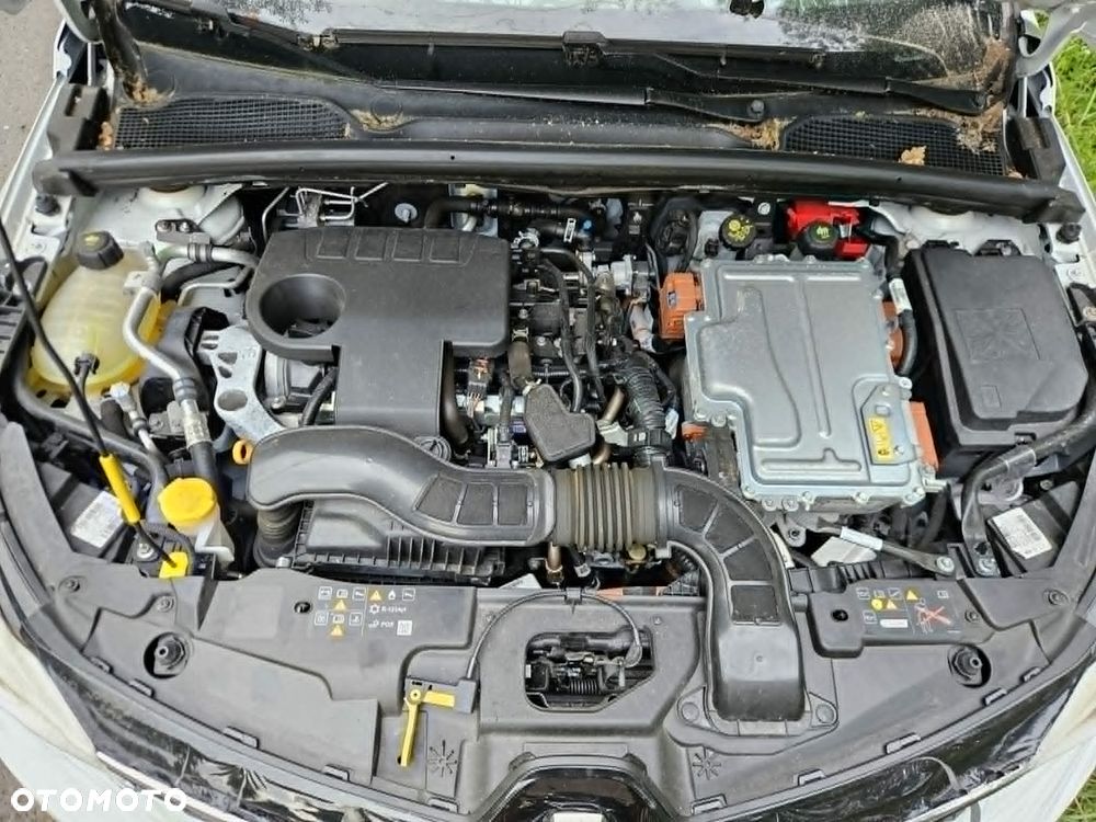 Renault Clio E-TECH Full 145 EVOLUTION - 9