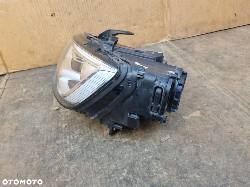 AUDI A3 8V0 LIFT XENON LAMPA LEWA PRZÓD - 5