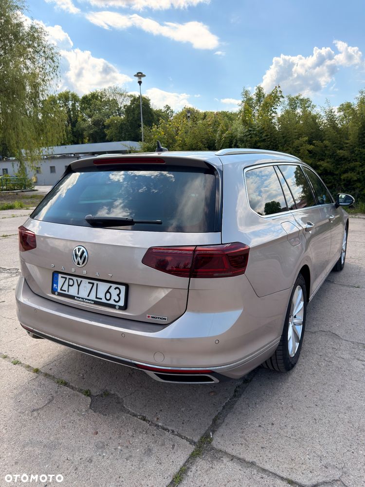 Volkswagen Passat 2.0 TDI SCR DSG 4Motion Business - 9