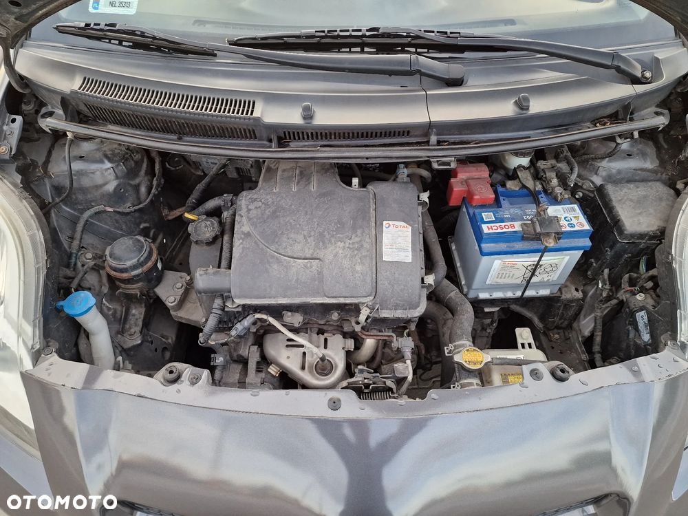 Toyota Yaris 1.0 Premium - 34