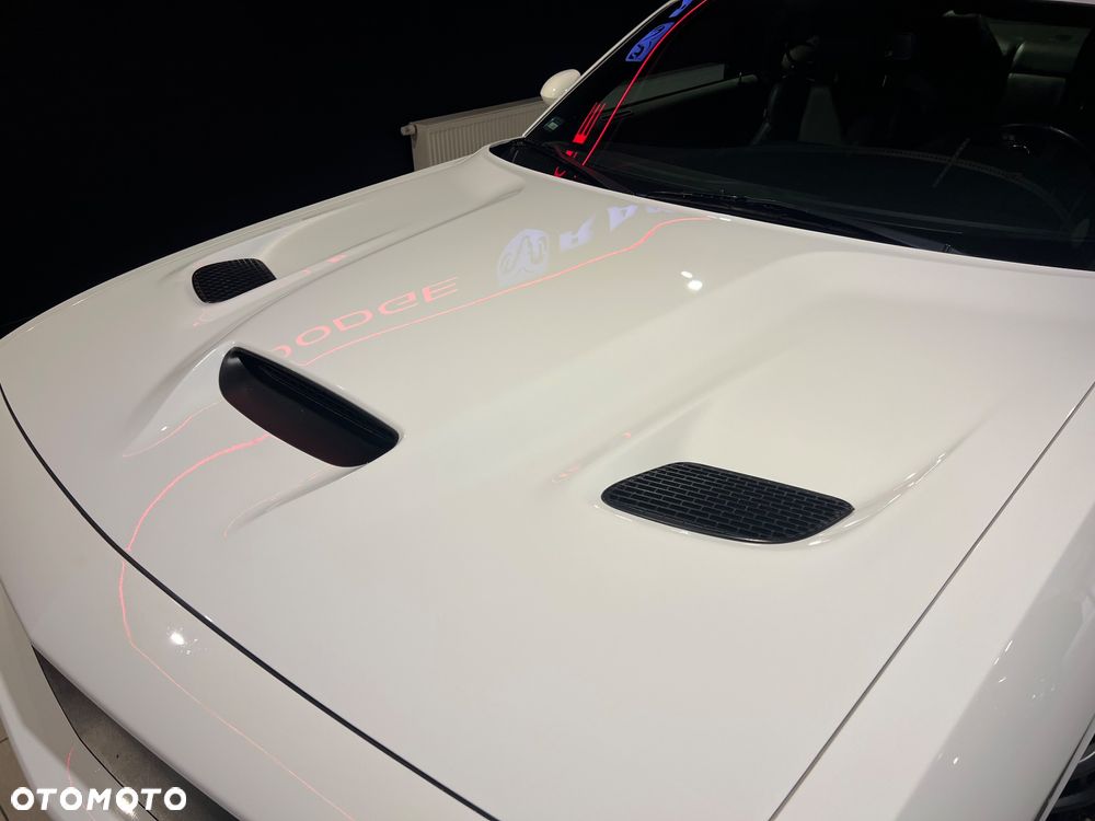 Dodge Challenger 6.4 Scat Pack - 15