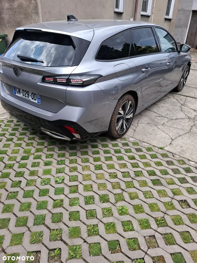 Peugeot 308 1.5 BlueHDi Active S&S EAT8 - 4