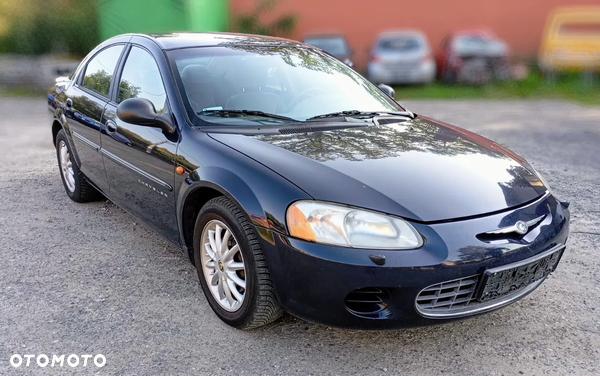 Chrysler Sebring 2001 2.0 benz. na części