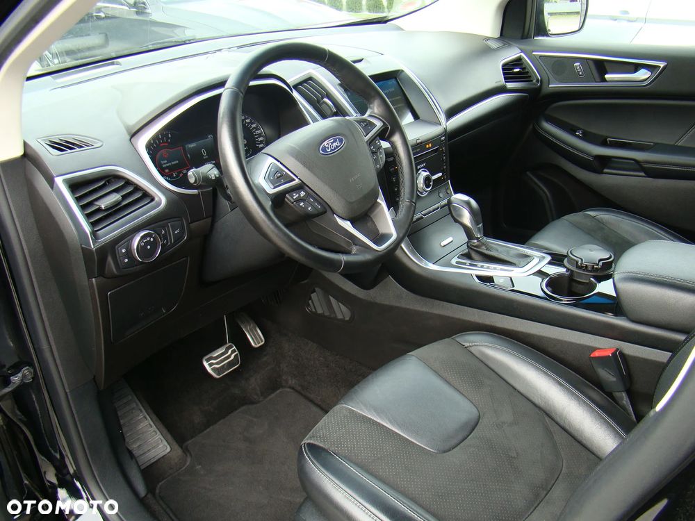 Ford Edge 2.0 TDCi Bi-Turbo 4x4 ST-LINE - 23