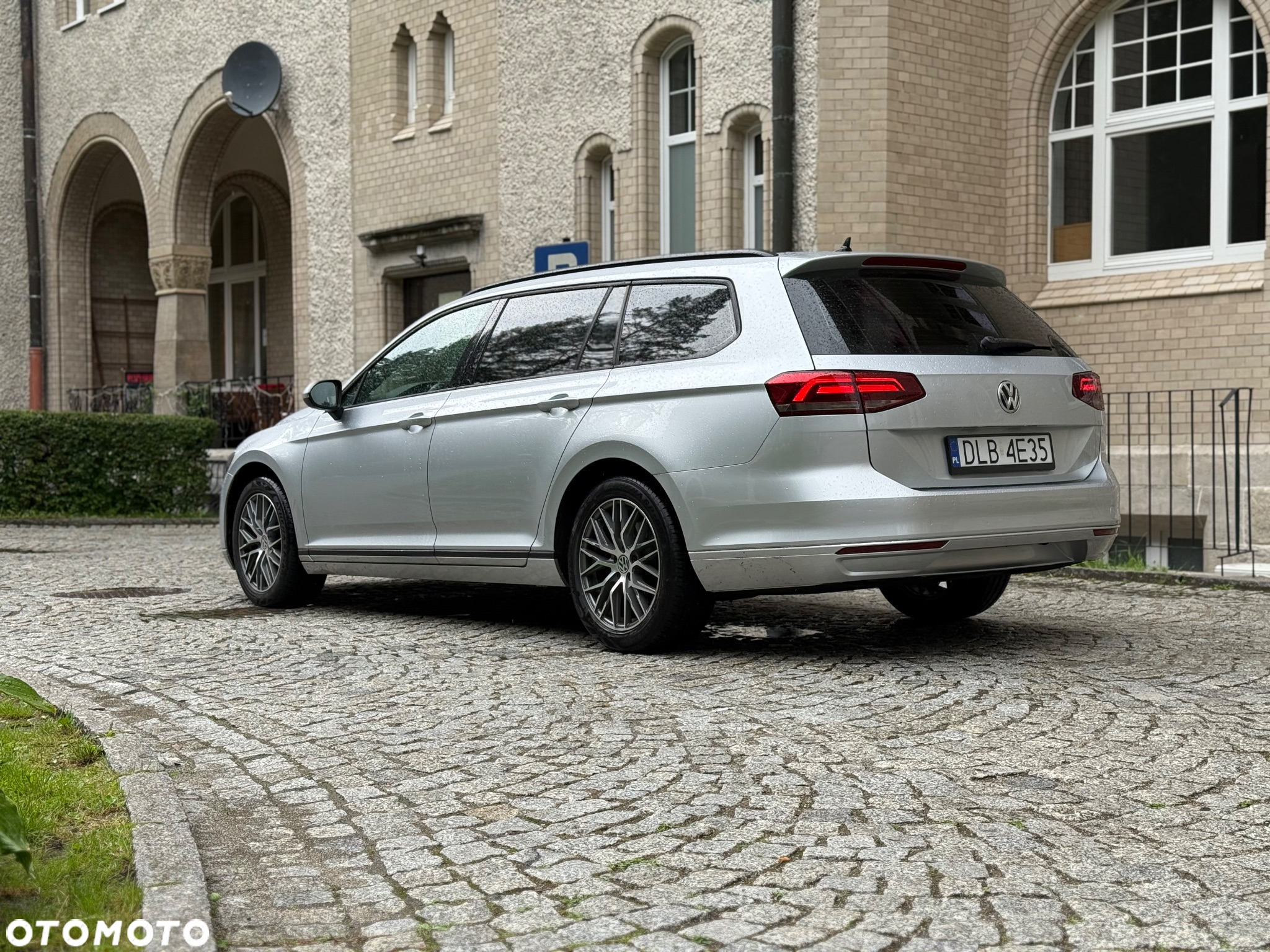 Volkswagen Passat 1.6 TDI BMT Trendline - 19