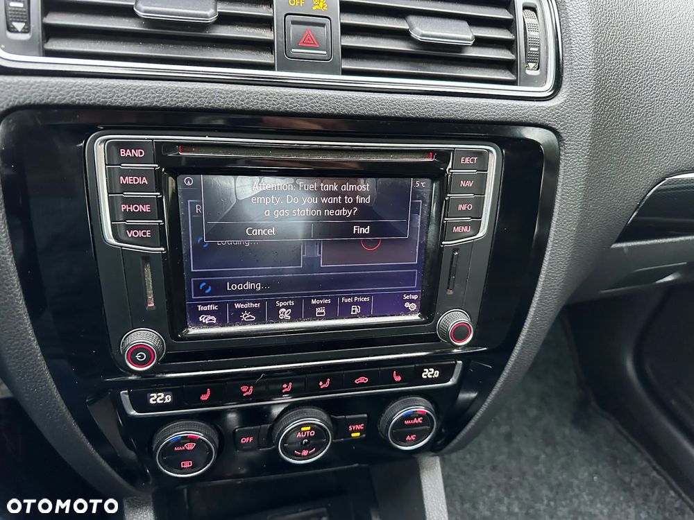 Volkswagen Jetta - 21