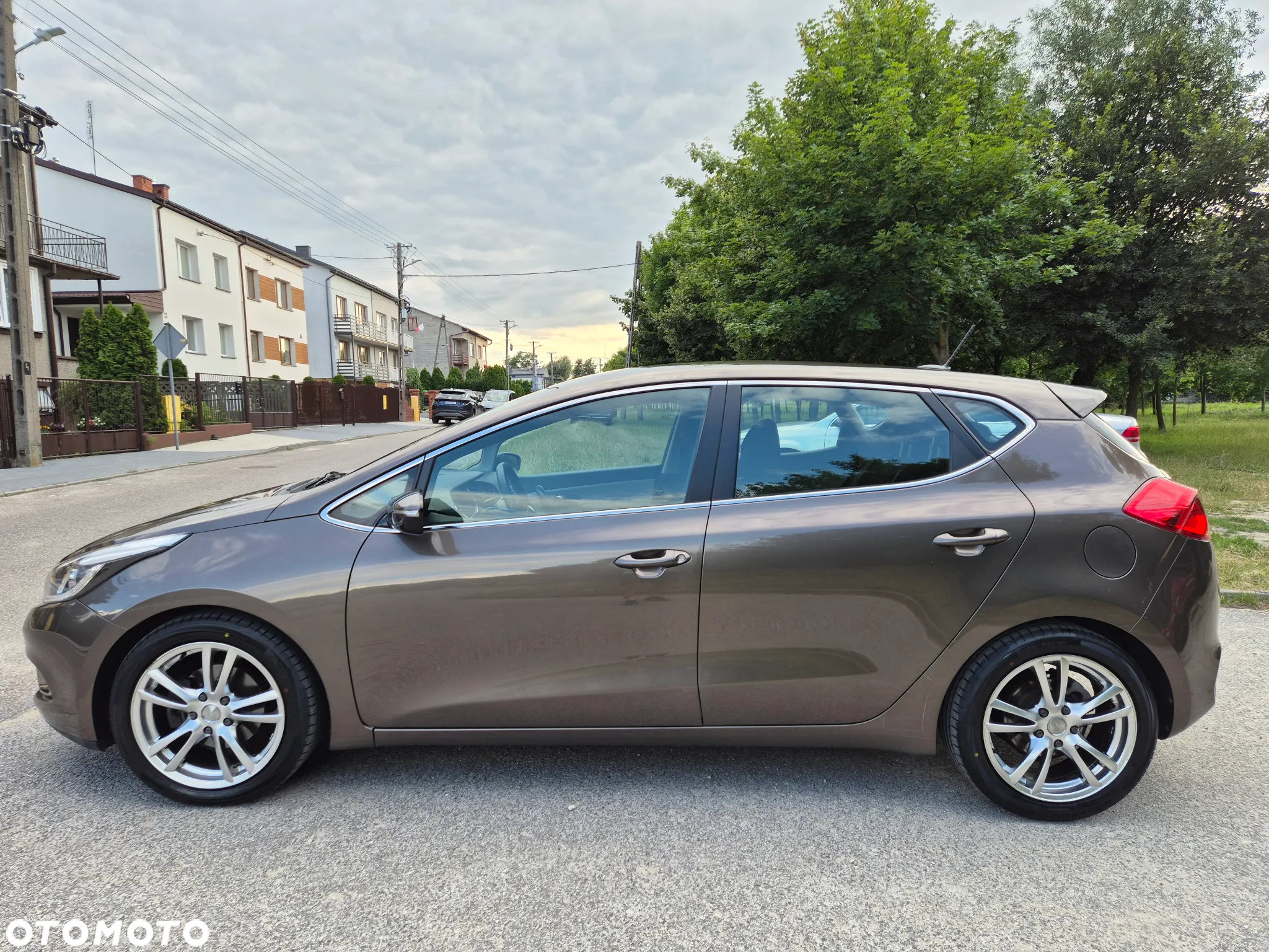 Kia Ceed Cee'd 1.6 GDI Business Line - 11