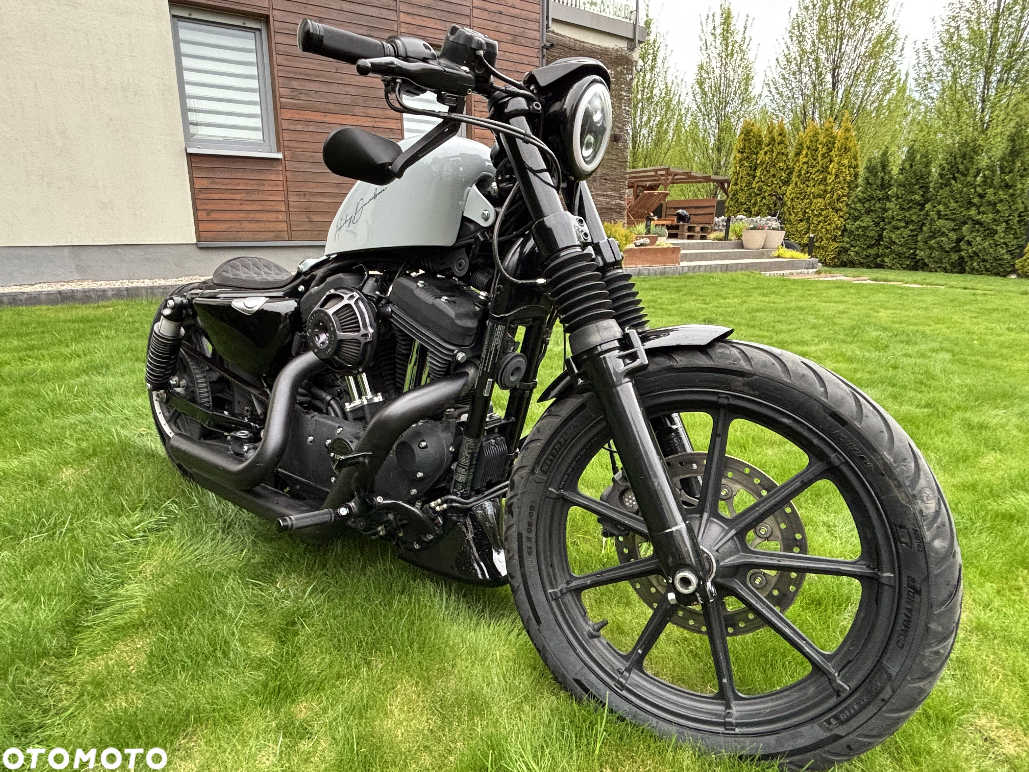 Harley-Davidson Sportster Iron 1200 - 6