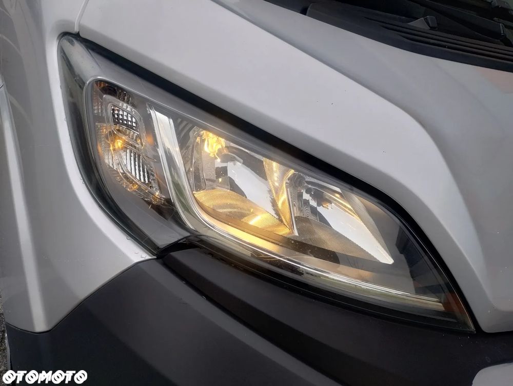 Peugeot BOXER PO LIFTINGU 2.0 HDI (130KM) 6-BIEGÓW (L2H2) STAN SUPER IDEALNY KLIMA FULL OPCJA NIE MA RDZY 100% ORYGINAŁ KM SERWIS ! ! ! - 25