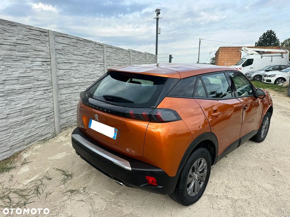 Peugeot 2008 PureTech 130 EAT8 Allure - 37