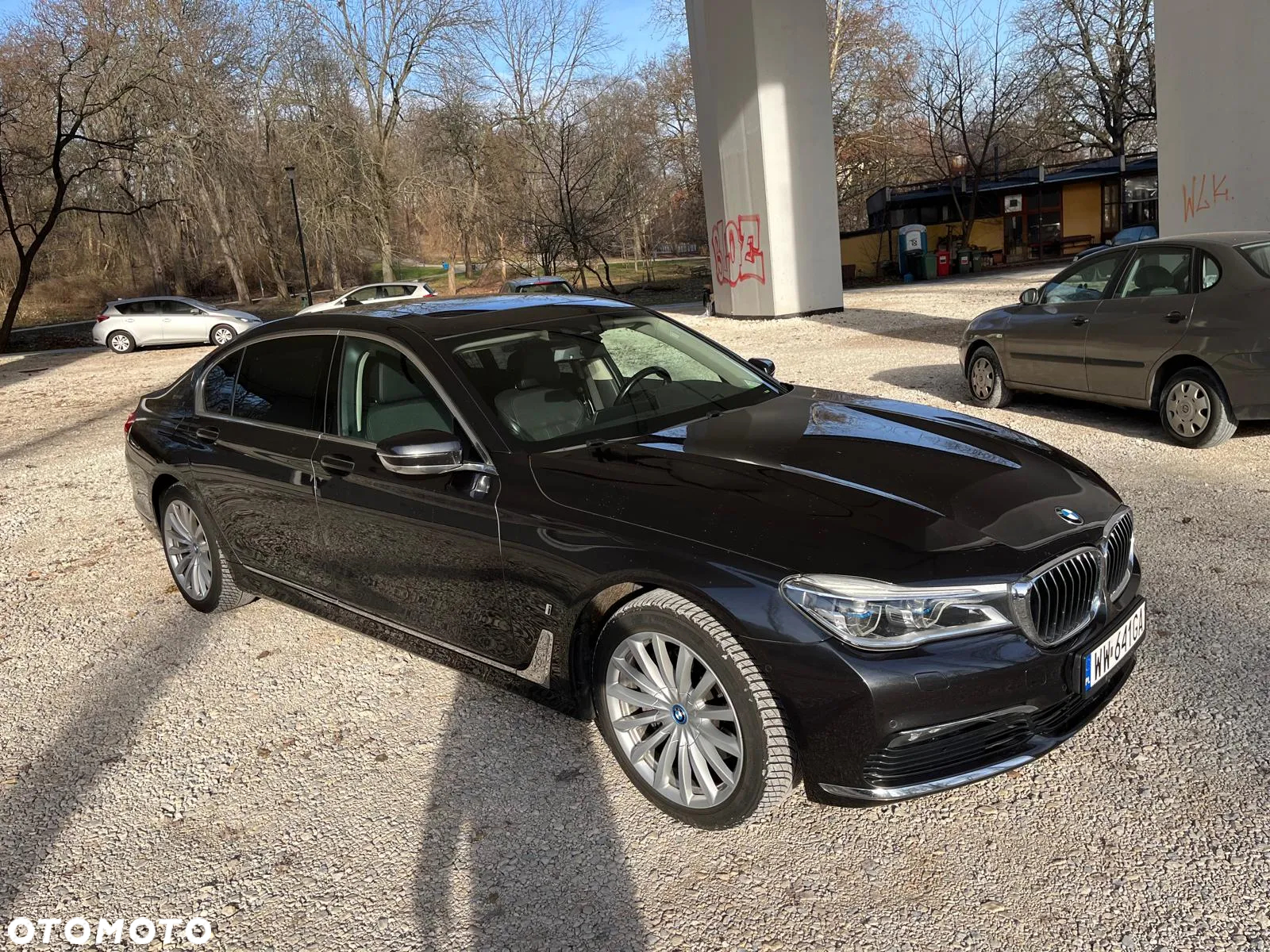 BMW Seria 7 740Le xDrive iPerformance - 3