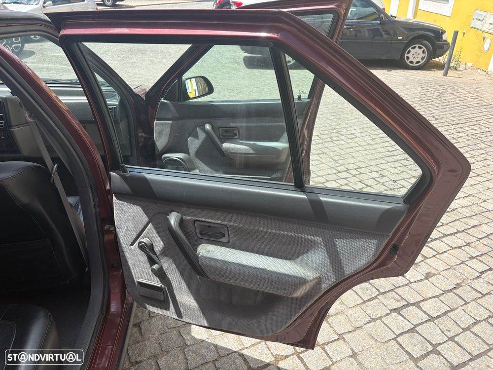 Renault 19 - 30