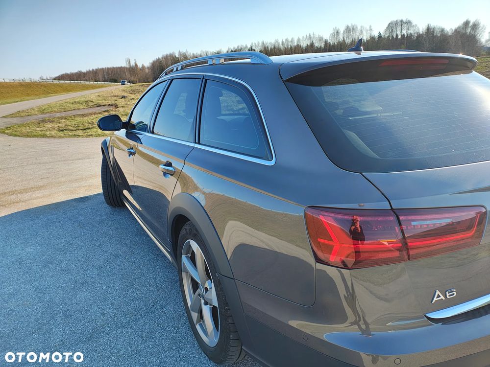 Audi A6 Allroad - 17