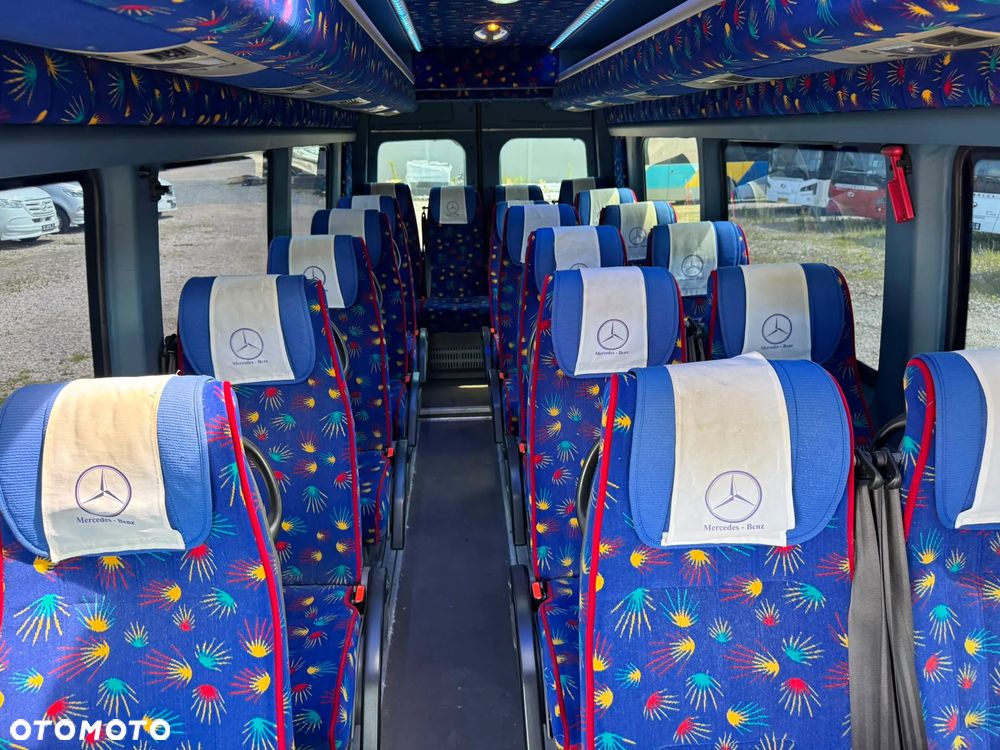 Mercedes-Benz Sprinter 519 - 8