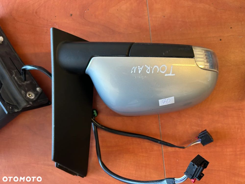 LUSTERKO LEWE PRAWE VOLKSWAGEN TOURAN I 1T0857933 - 3