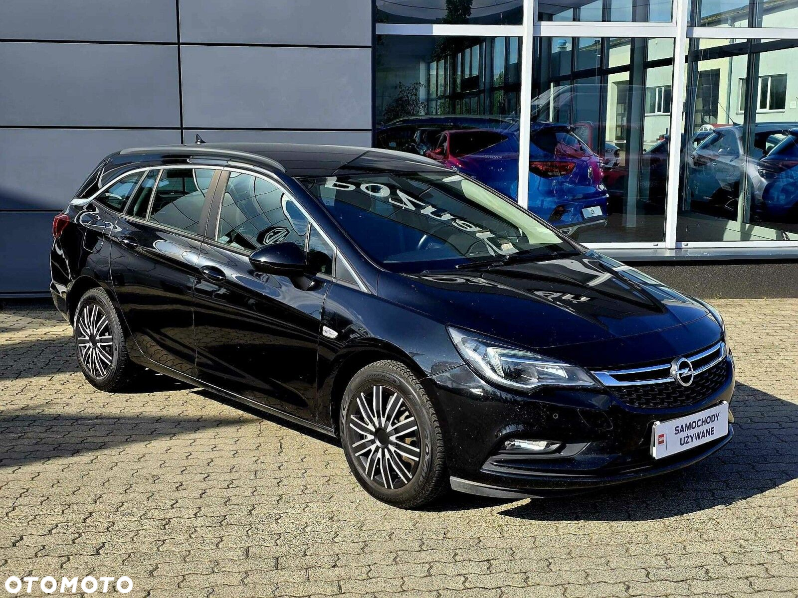 Opel Astra V 1.4 T Dynamic S&S - 4
