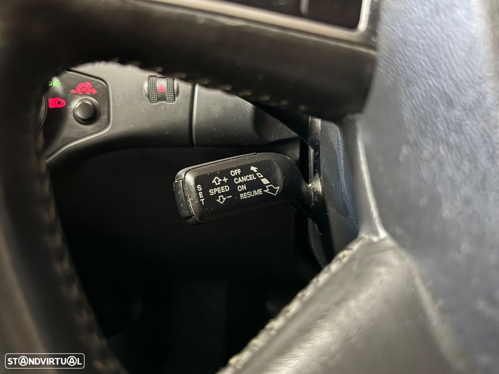 Audi A4 2.0 TDI exclusive - 27