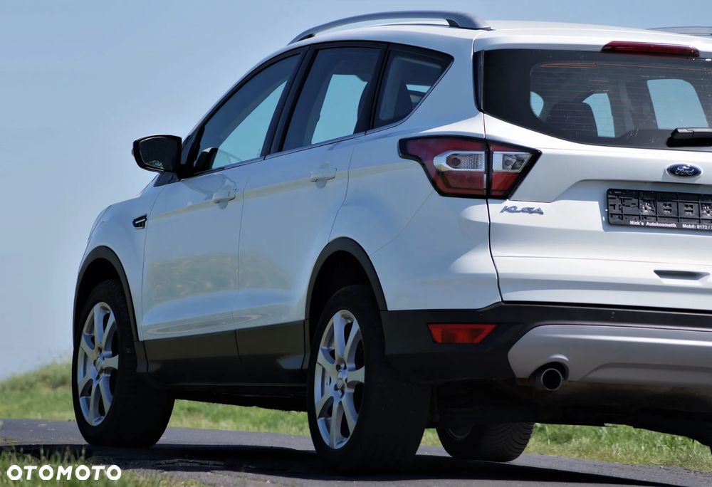 Ford Kuga - 16