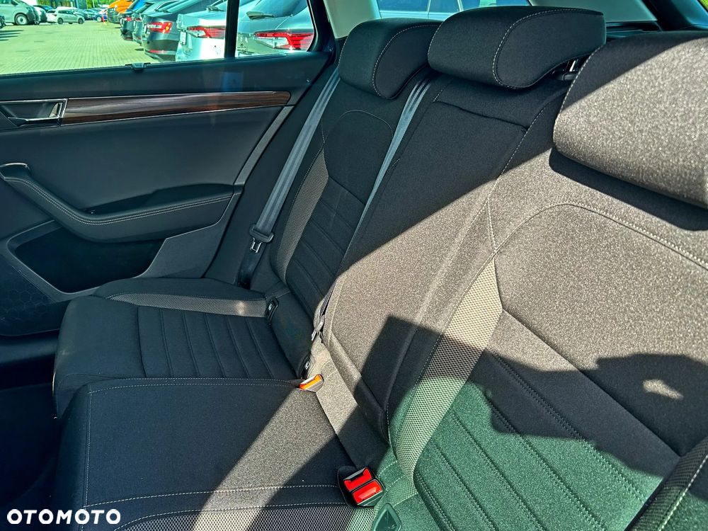 Skoda Superb 2.0 TSI 4x4 Scout DSG - 16