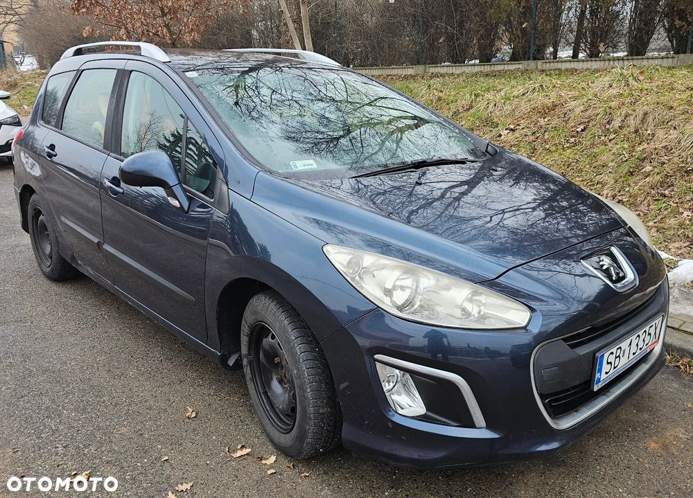 Peugeot 308 - 1