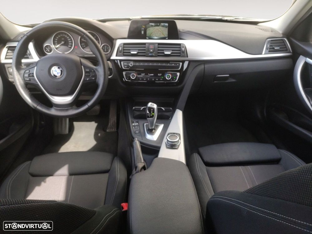 BMW 318 d Line Sport Auto - 10