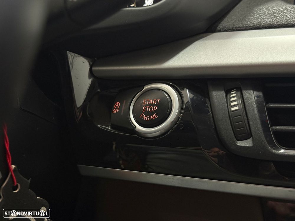 BMW X5 25 d sDrive Comfort 7L - 16