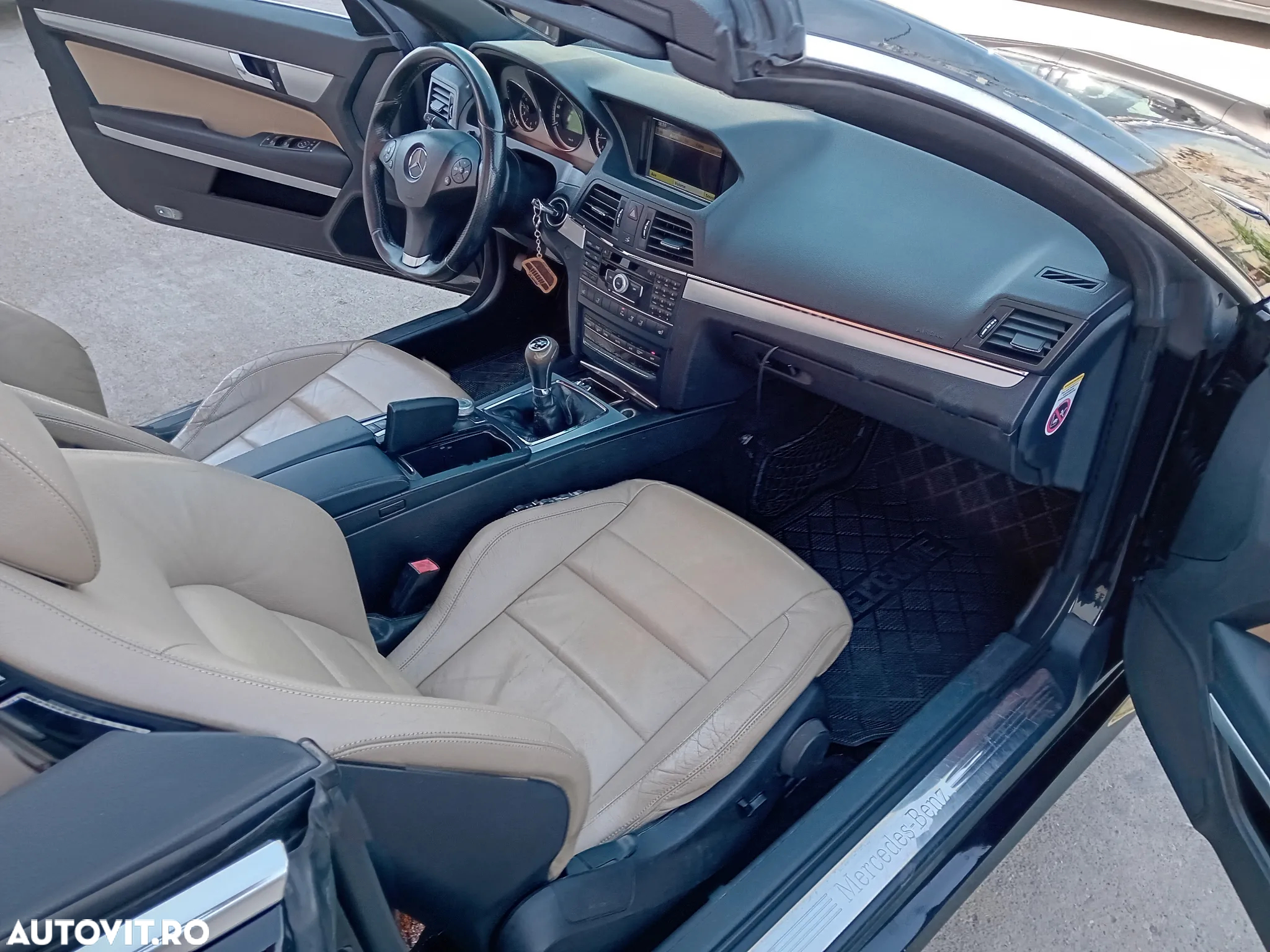 Mercedes-Benz E 220 (BlueTEC) d Cabrio - 8