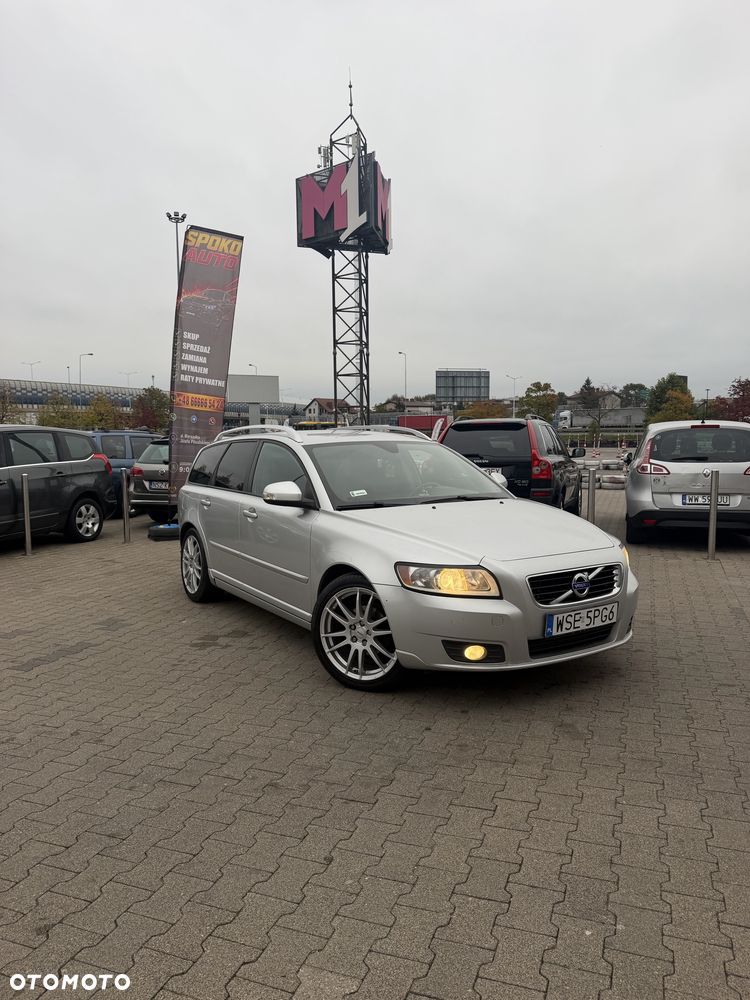 Volvo V50