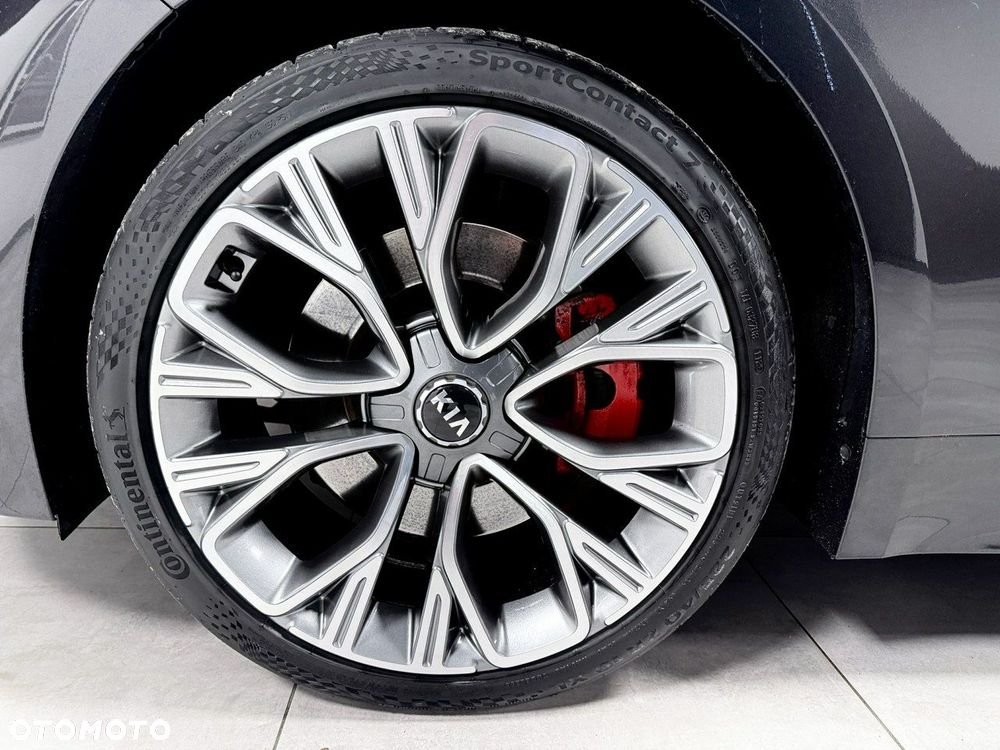 Kia Stinger 2.0 T-GDI GT Line - 14