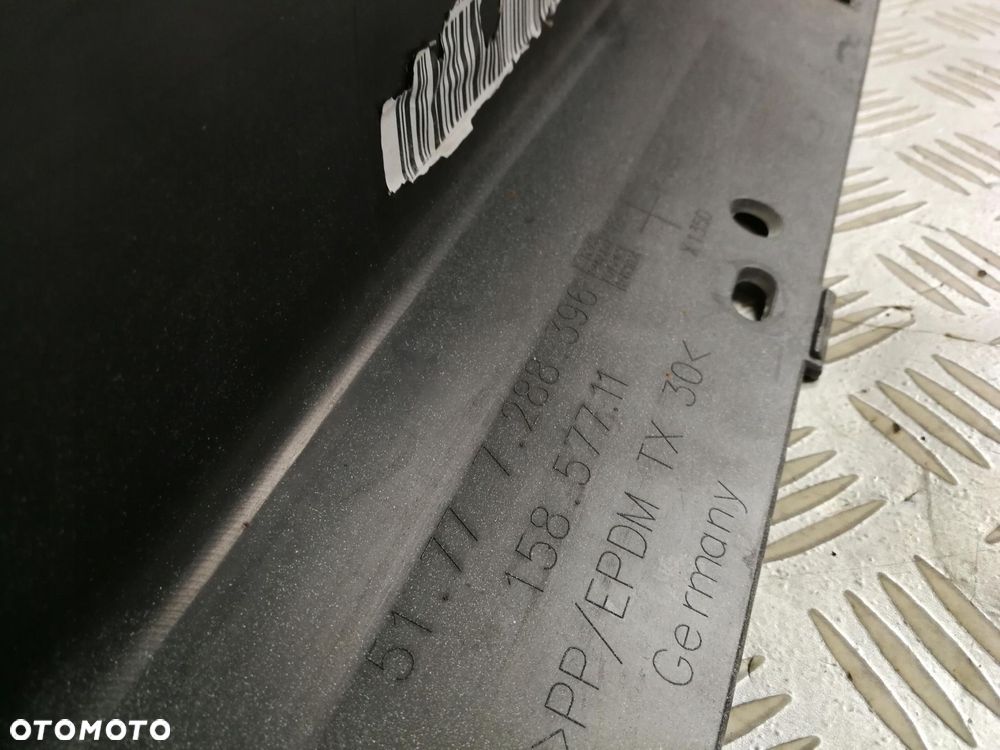 7288396 listwa progowa nakładka prawa próg prawy plastikowy BMW F21 F22 F23 - 8