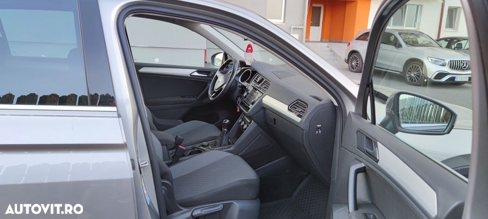 Volkswagen Tiguan 2.0 TDI DPF 4Mot Comfortline - 2