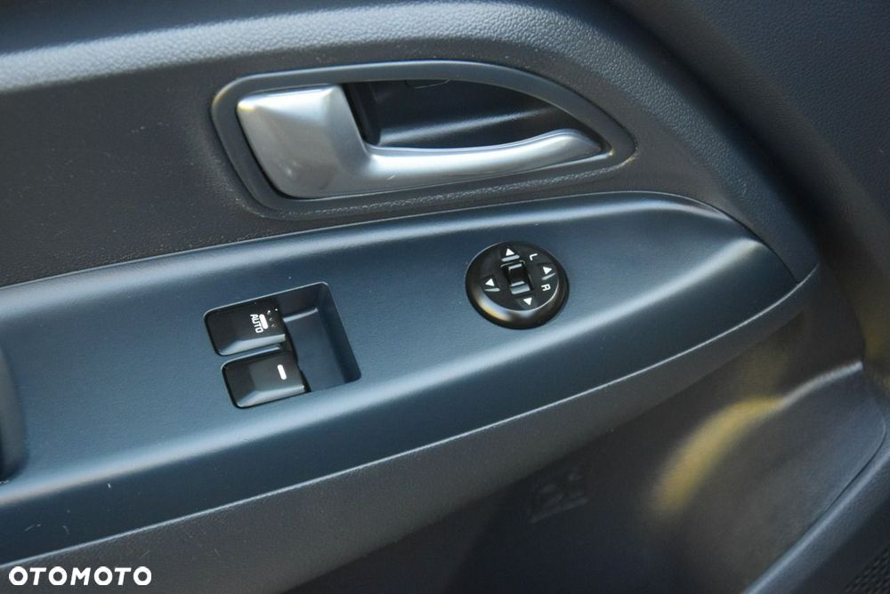 Kia Rio 1.2 Attract - 27