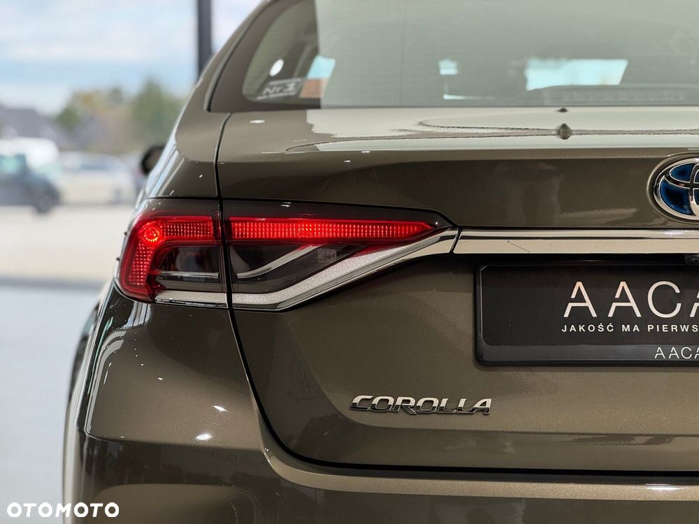 Toyota Corolla 1.8 Hybrid Comfort - 39