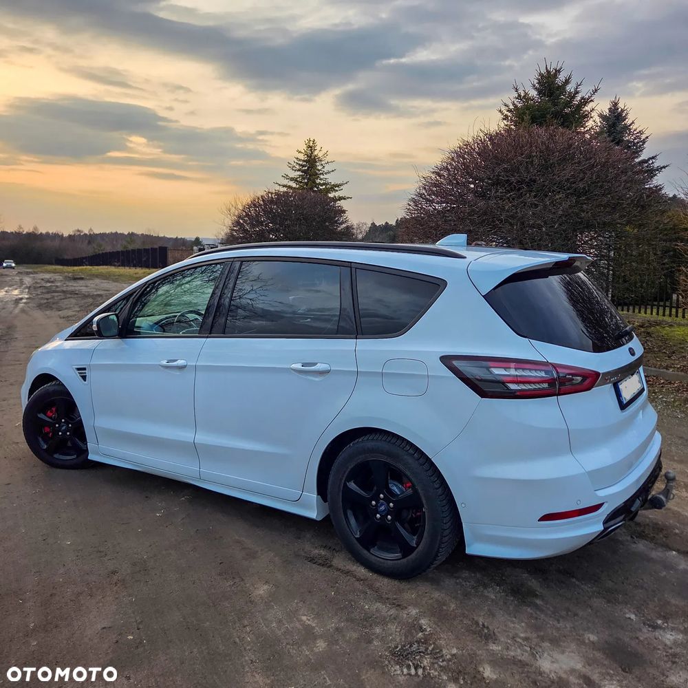 Ford S-Max - 8