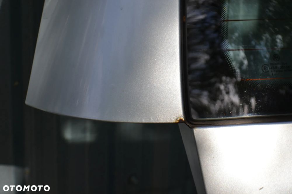 VW BORA GOLF IV KOMBI KLAPA BAGAŻNIKA Z SZYBĄ LA7W POMORSKIE - 3