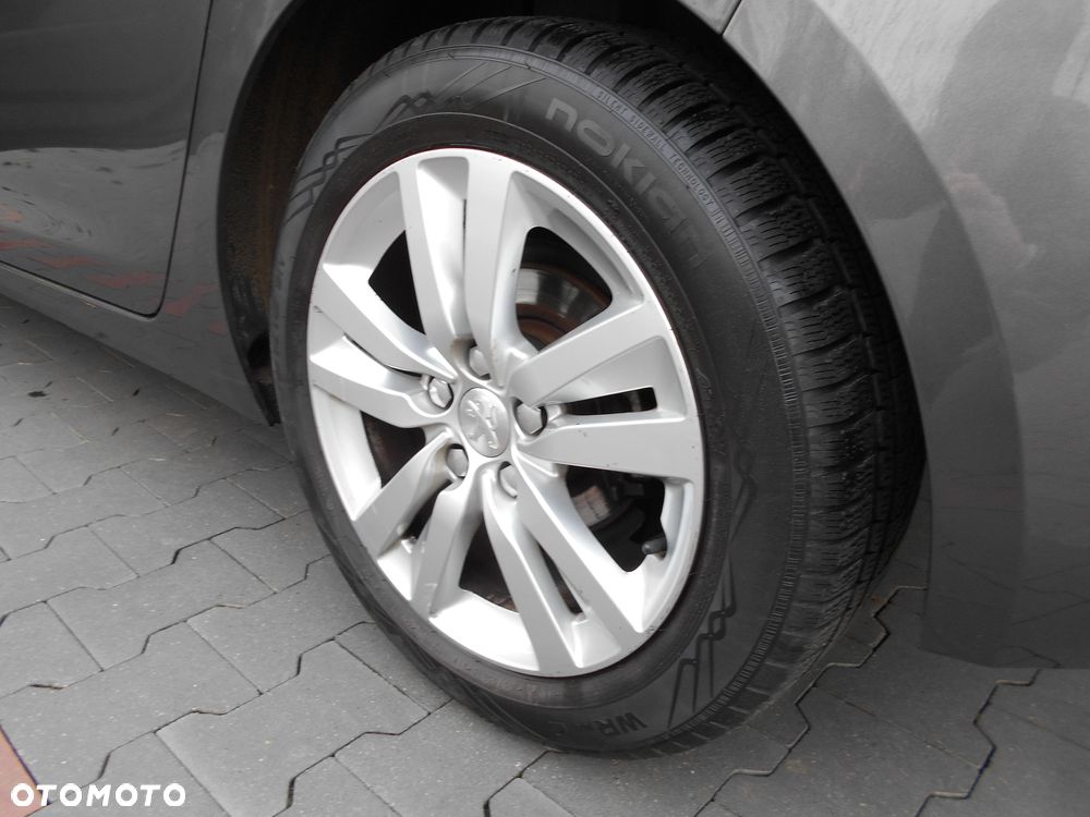 Peugeot 308 1.2 PureTech Access S&S - 13