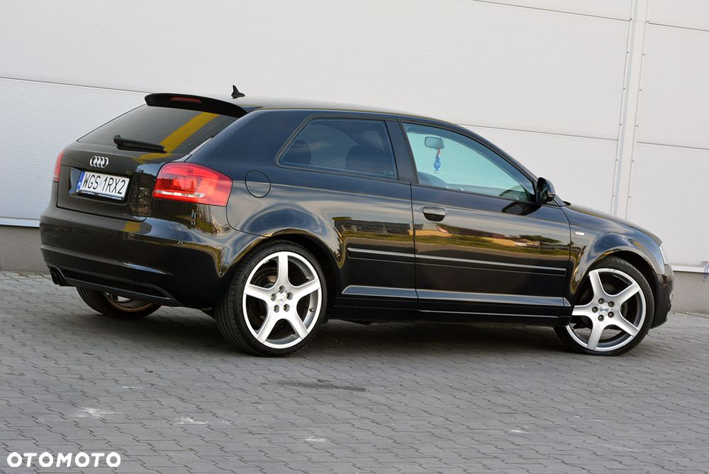 Audi A3 3-drzwiowe 1.8 TFSI S line Sportpaket - 31
