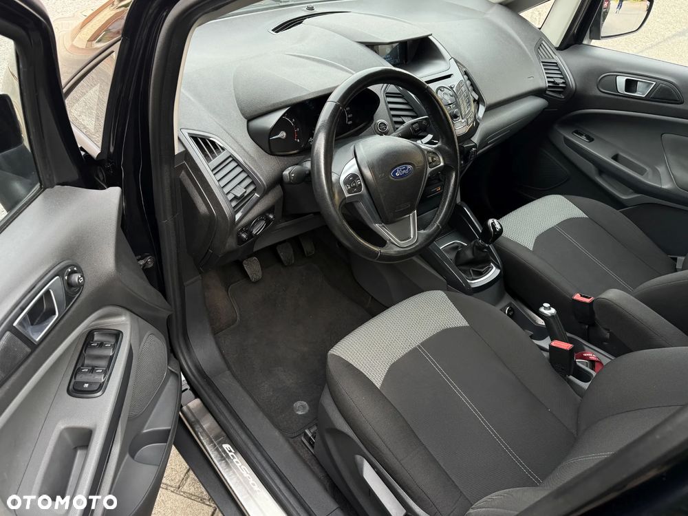 Ford EcoSport - 18