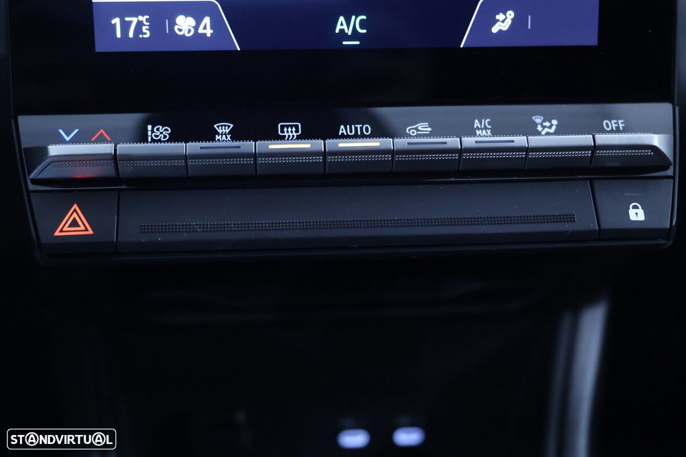 Renault Captur - 26