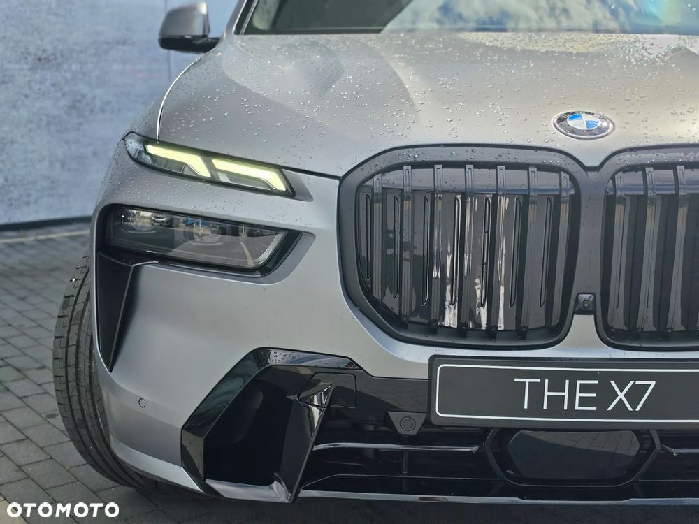 BMW X7 xDrive40d mHEV Individual Edition sport - 18